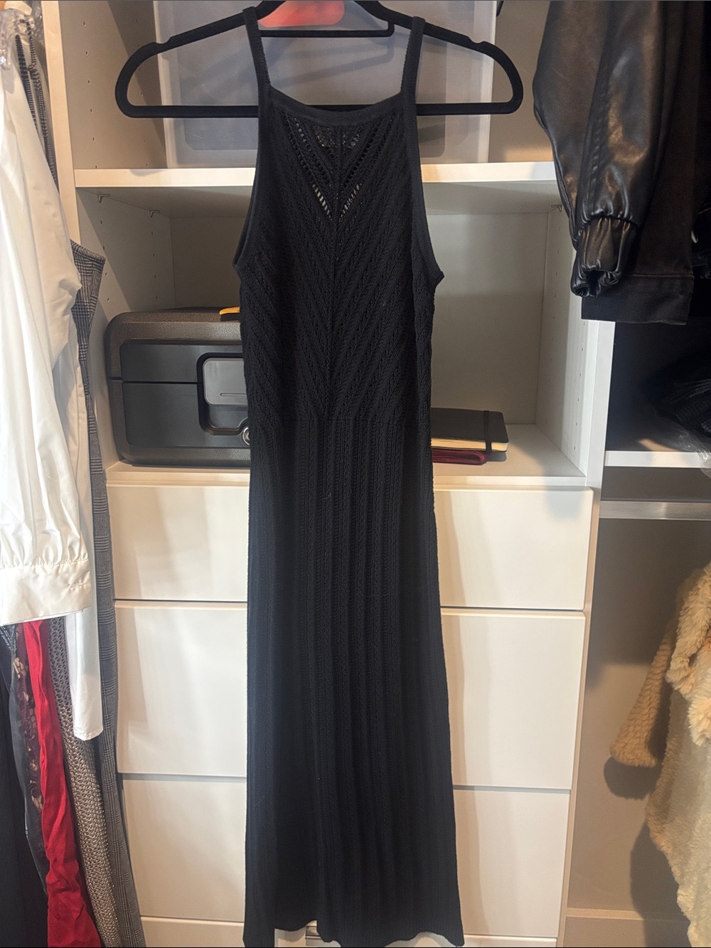 Old Navy Black Sleeveless Knit Maxi Dress